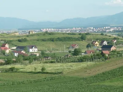 Teren 5000mp cu livada in Sura Mare - panorama deosebita - foto 4