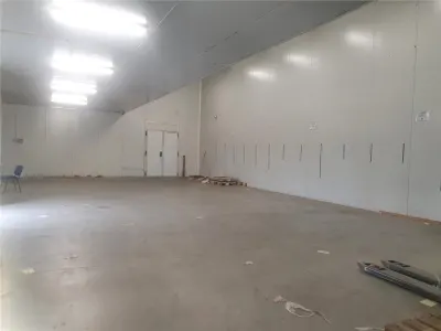 Hală Frigorifică 1000mp cu spațiu birouri 200mp in Zona Industrială - foto 7