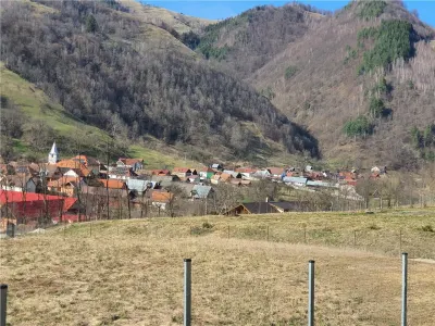 Vindem urgent 1035mp teren intravilan in Rau Sadului ,  SIBIU - foto 6