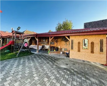 Vilă exclusivista in Cisnădie - oază de liniște și aer curat - foto 10