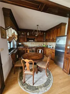 Apartament premium 2 camere ,etaj 2, locație excelentă, parcare inclusă - foto 3