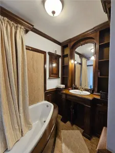 Apartament premium 2 camere ,etaj 2, locație excelentă, parcare inclusă - foto 9