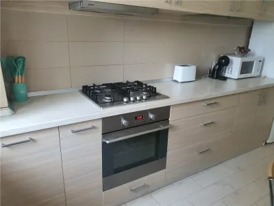 Apartament mobilat ,,la cheie cu boxă inclusă -Avantgarden, Sibiu - foto 11