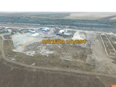Cumpana- teren de vanzare 26000 mp parcelabil cu platforma betonata - foto 6