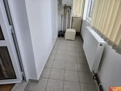 Faleza Nord- Azilul de Batrani , str.Unirii, apartament 3 camere mobilat si utilat, etaj 2  - foto 9