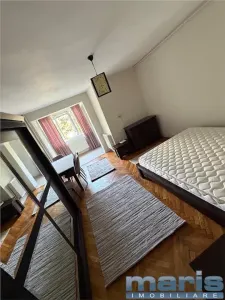 Garsoniera Tudor etaj 1 amenajata mobilata utilata! - foto 5