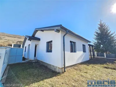 De vanzare casa in Sancraiu de Mures zona Laguna - Pestisorul - foto 3