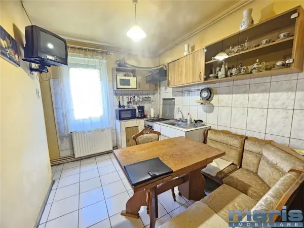 Apartament 3 camere Târgu Mureș - poza 2