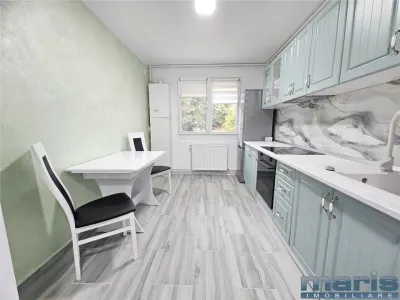 Apartament 2 camere Tudor etaj 3 renovat recent. - Targu Mures