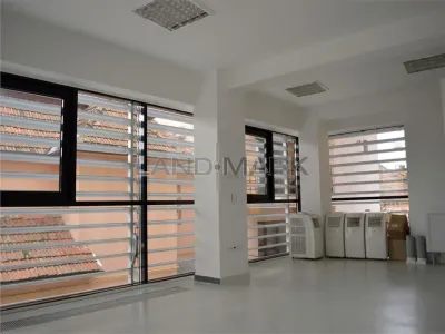 Spatiu birouri lux , 130 mp , cladire noua Favorit. - foto 2