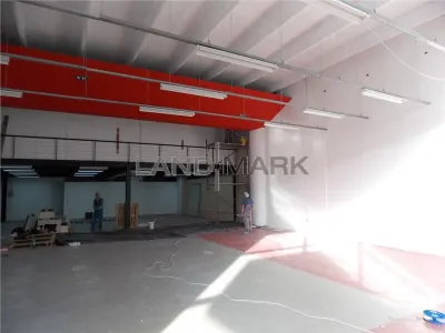 Spatiu comercial 400 mp utili, parcare, zona Rebreanu - Sagului - foto 2