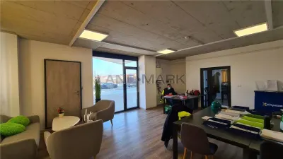 Spatiu Comercial 284mp, bloc nou, Torontalului, COMISION 0 !! - foto 3