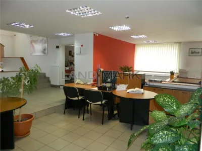 Cladire birouri 512 mp , parcare privata, zona IULIUS MALL - foto 3