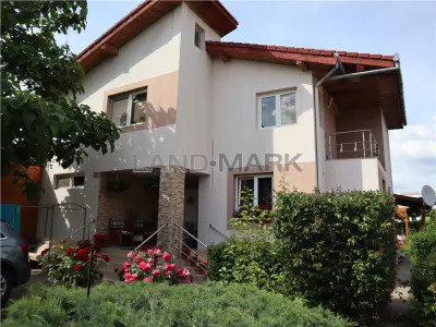 Vila/Casa cu teren generos langa Padurea Verde intrare Dumbravita - foto 1