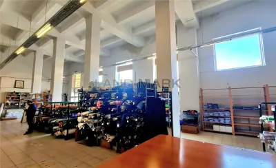 Spatiu comercial 500 mp, zona Gheorghe Lazar, vad comercial. - foto 5
