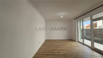 APARTAMENT PREMIUM BLOC NOU 3 CAMERE SI CURTE PREMIUM DUMBRAVITA - foto 3