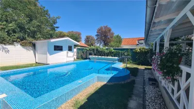 Vila de vanzare Timisoara, 3 dormitoare, piscina, garaj - foto 1