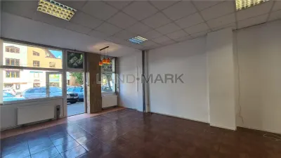 Spatiu comercial 70 mp , Simion Barnutiu, parcare in fata - foto 2