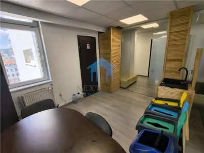 Spatiu comercial, Central - foto 7