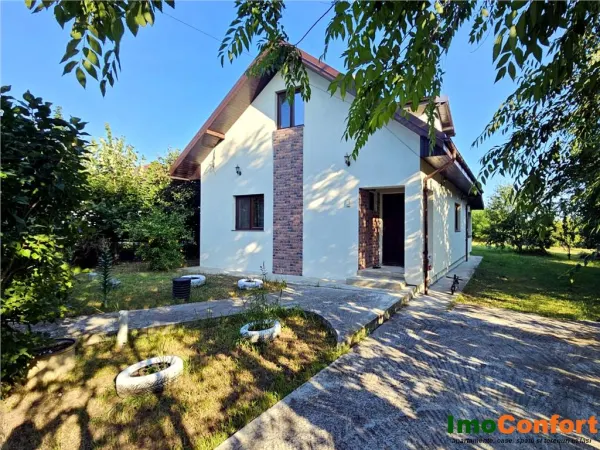 Casă 4 camere Horlesti - poza 1