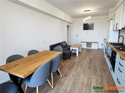 Apartament cu 2C spatios, in Copou, blocul Azimut - foto 3