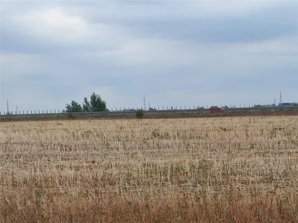 Teren Ștefăneștii de Jos - poza 2