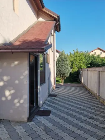 Casă 8 camere Voluntari - poza 2