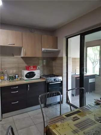 Casă 8 camere Voluntari - poza 8