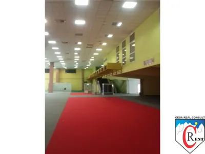 Spatiu pretabil sala evenimente, 2890mp - foto 4