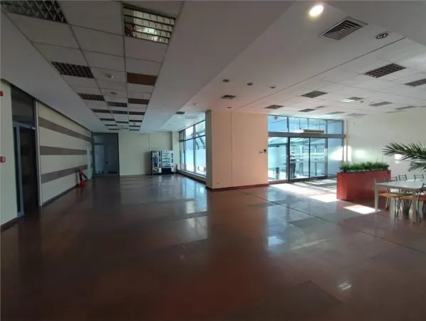 Spațiu comercial București - poza 1