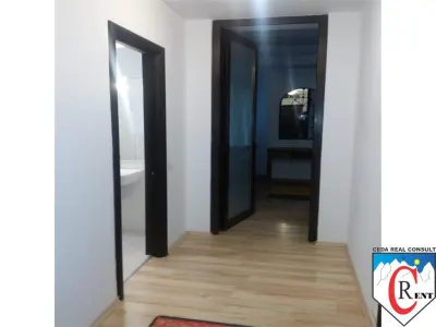 Apartament 3 camere in Lake View - foto 9