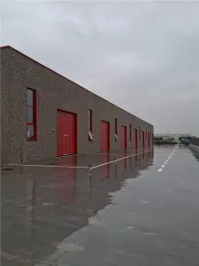 Hala 4200 mp beton,14 porti acces, dezvoltator - foto 5