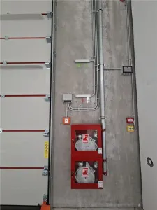 Hala 4200 mp beton,14 porti acces, dezvoltator - foto 8
