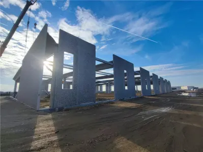 Nou !!! Hala 1200 mp, din structura beton armat/pereti din prefabricate, in Magurele, la sosea asfaltata, aproape centura ; cu personalizare fluxuri/instalatii la cerere, pe baza de comanda ferma; fin - foto 3
