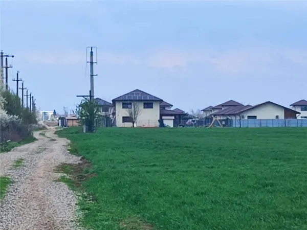 Teren Balotești - poza 1