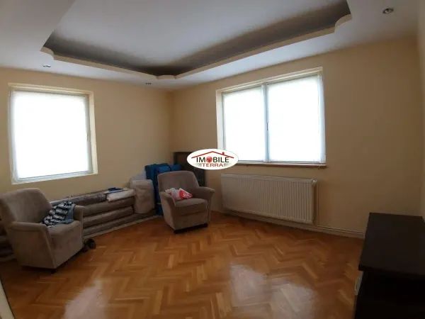 Casă 8 camere Cisnădie - poza 14