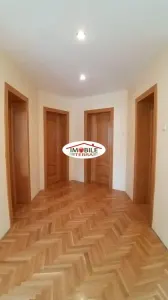 Casă 8 camere Cisnădie - poza 10
