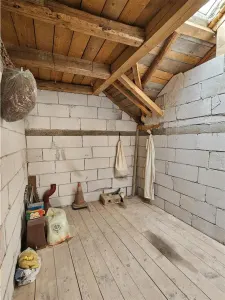 Casa spatioasa cu 2 apartamente zona Lupeni - Sibiu - foto 18