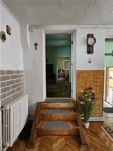 Casa spatioasa cu 2 apartamente zona Lupeni - Sibiu - foto 6