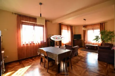 Doua case cu teren 800 mp, zona Trei Stejari - Sibiu