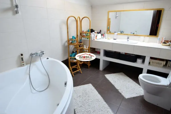 Casă 14 camere Sibiu - poza 22