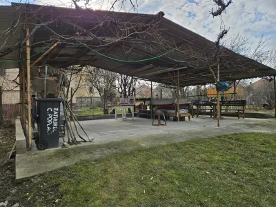 Casa cu 900 mp teren zona Calea Poplacii aproape de Parcul Sub Arini - foto 16