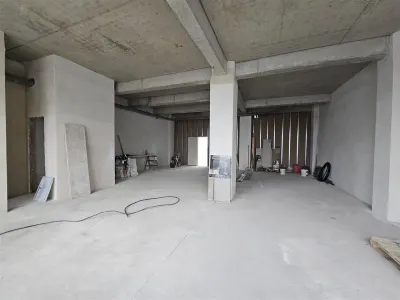 Spatiu comercial de inchiriat pe bulevardul Mihai Viteazu - foto 7
