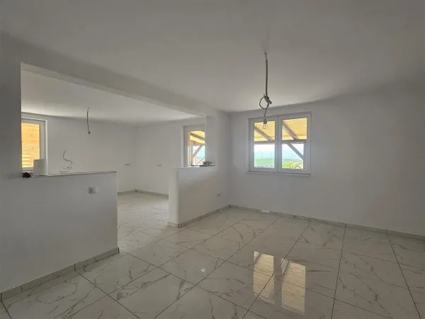 Casă 3 camere Șura Mare - poza 7