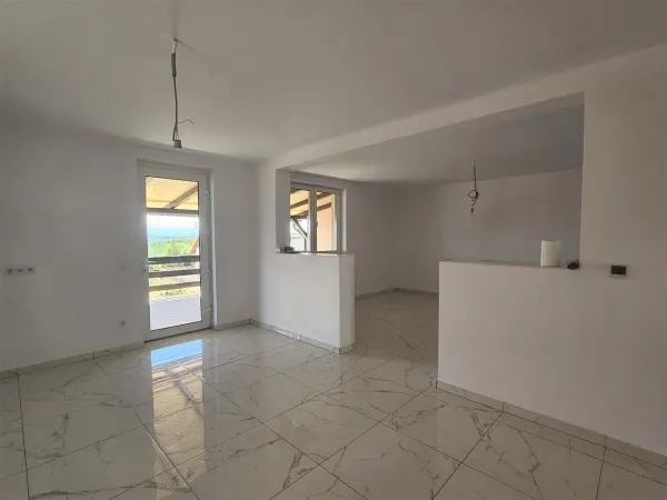 Casă 3 camere Șura Mare - poza 9