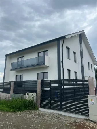 Casă 9 camere Sibiu - poza 2