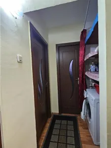 Apartament 3 camere decomandat cu pivnita de vanzare in Vasile Aaron - foto 16