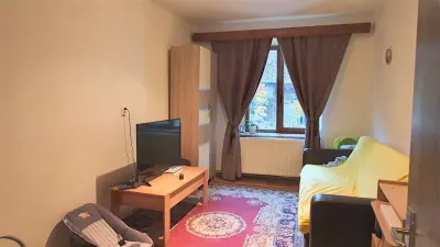 Apartament cu 3 camere si gradina in centrul istoric Sibiu - foto 2