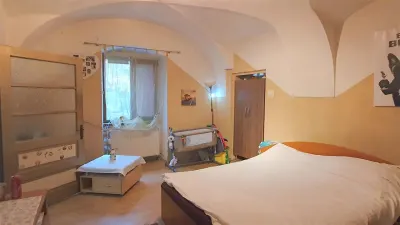 Apartament cu 3 camere si gradina in centrul istoric Sibiu - foto 3