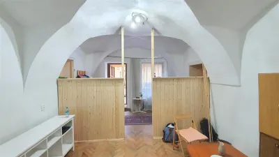 Apartament cu 3 camere si gradina in centrul istoric Sibiu - foto 4